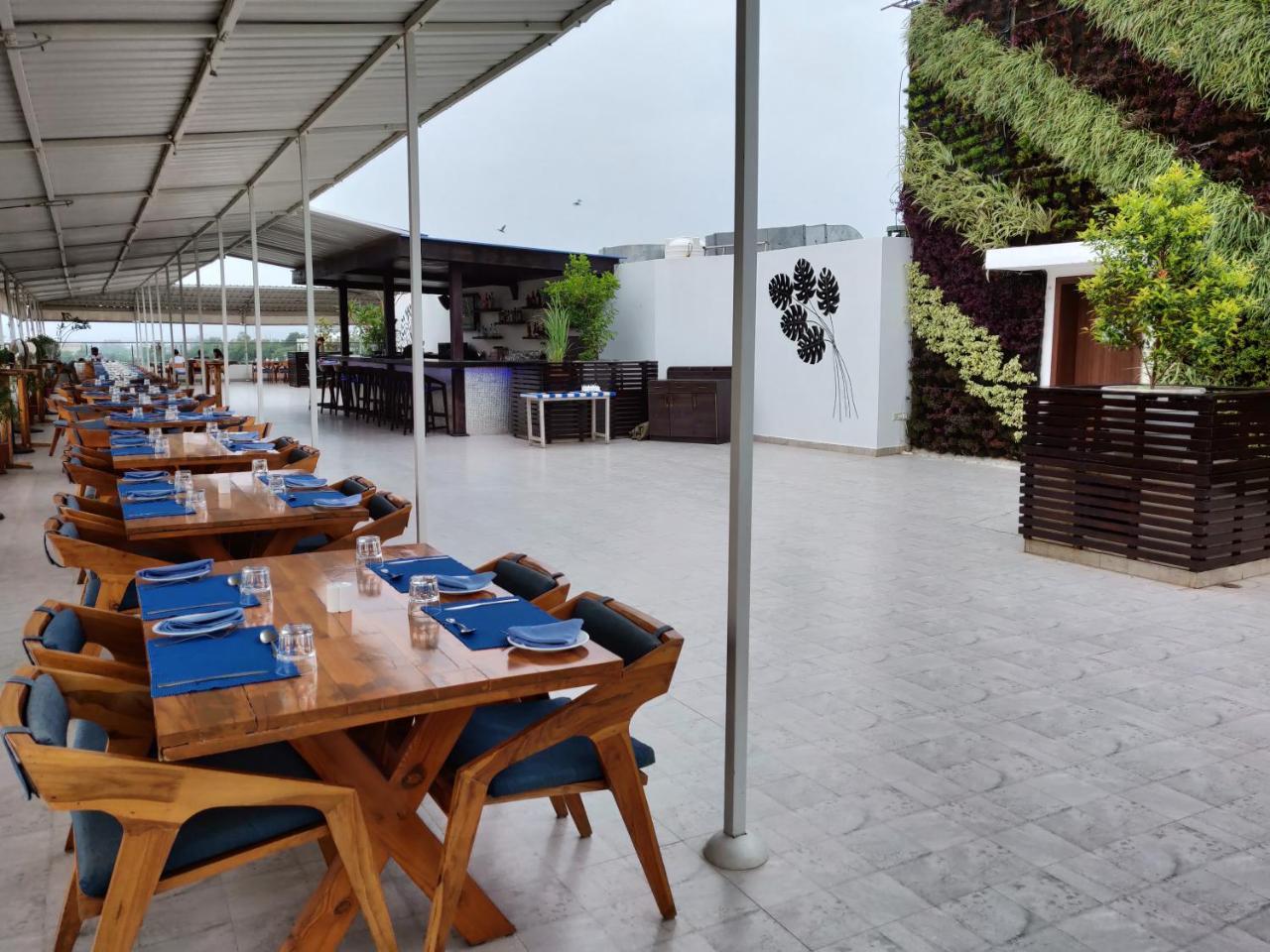 Rajdarshan - A Lake View Hotel In Udaipur Esterno foto